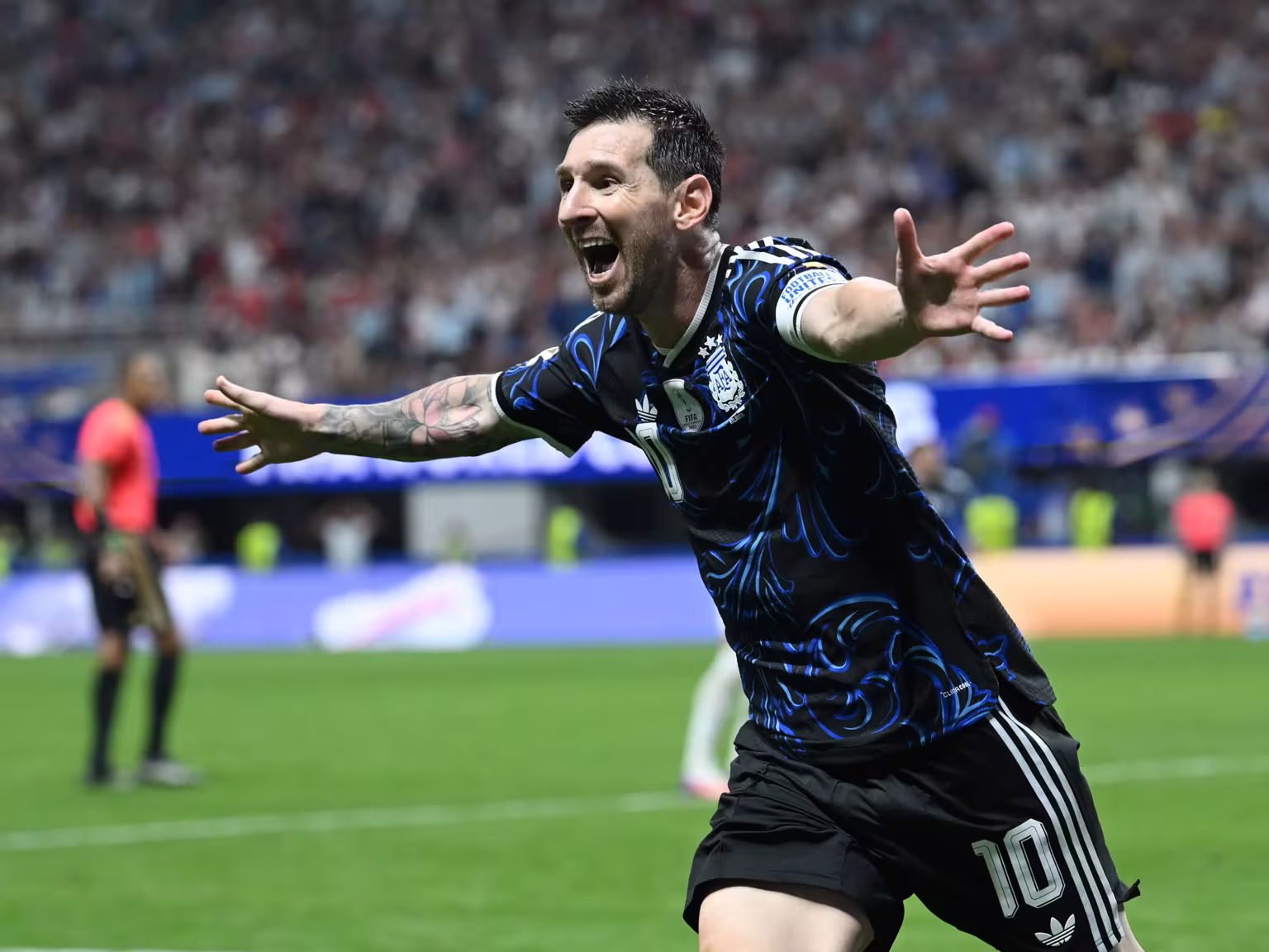 Football-Coupe du monde FIFA 2026 : l’Argentine domine l’Angleterre en demie et défiera l’Espagne en finale