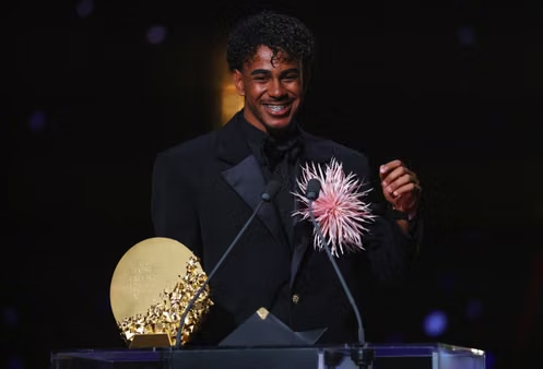 Ballon d’or 2026 : Lamine Yamal élu meilleur jeune joueur de la saison